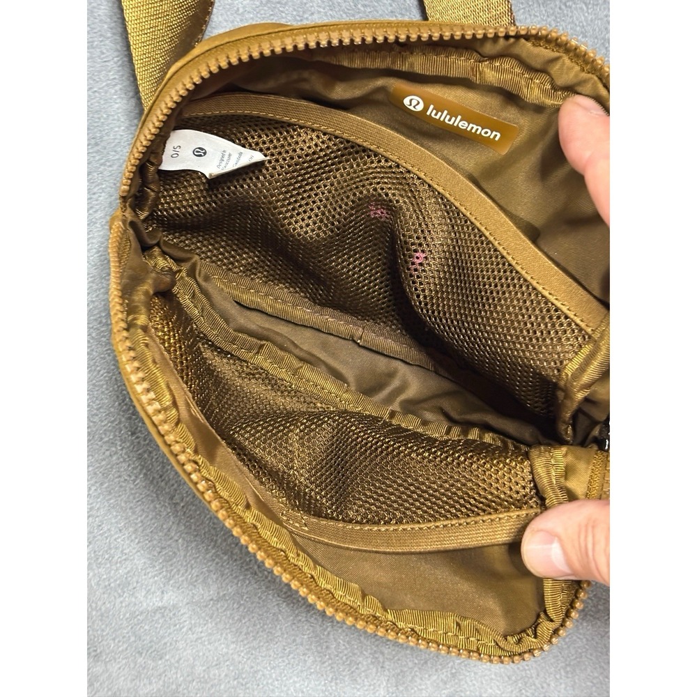 Lululemon Everywhere Belt Bag - 1L - Burnt Caramel Waist Bag Fanny Pack As Is - Picture 7 of 9